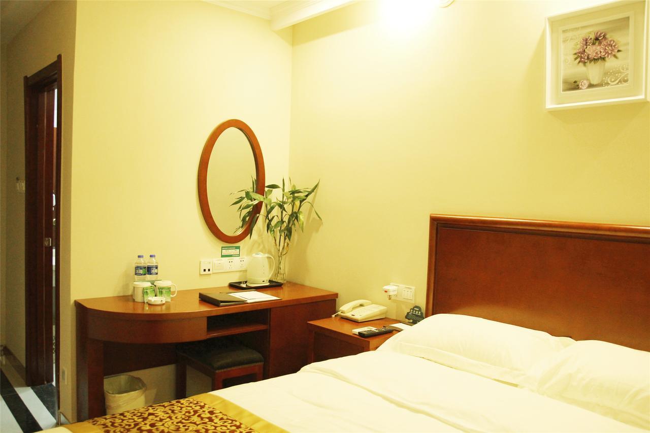 Greentree Inn Tianjin Binshui Avenue Cancer Hospital Express Hotel מראה חיצוני תמונה